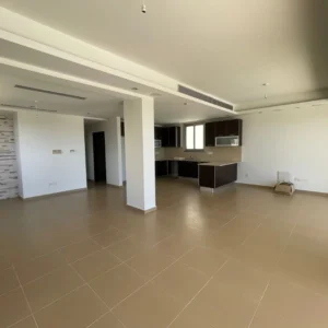 3 Bedroom Apartment for Sale in Pervolia Larnacas