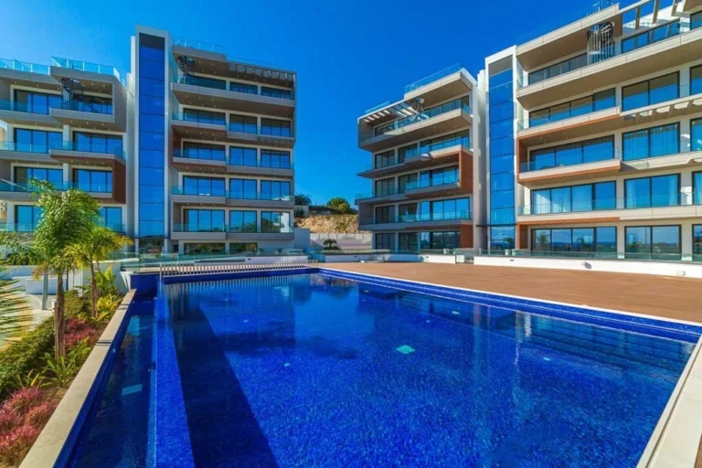 2 Bedroom Apartment for Sale in Amathounta, Limassol District