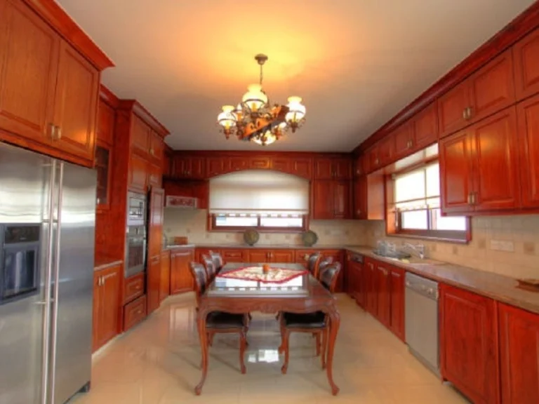 6+ Bedroom House for Sale in Limassol – Agia Fyla