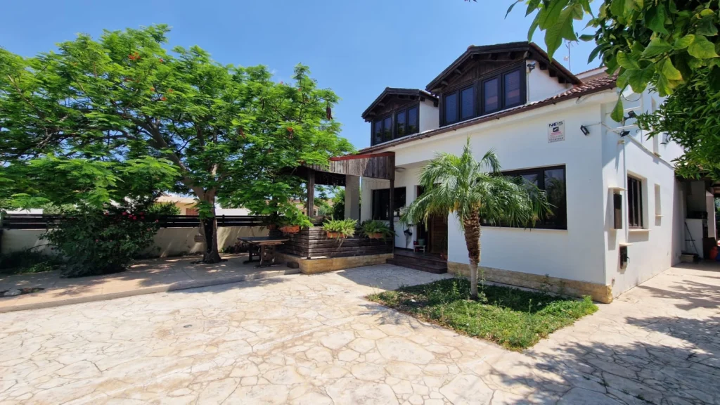 3 Bedroom House for Sale in Larnaca District