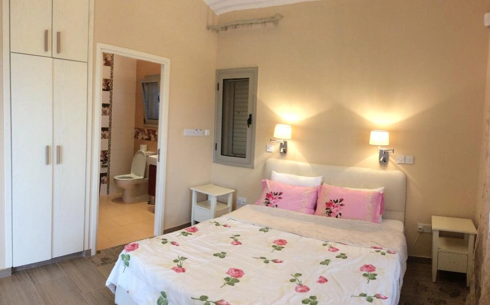 3 Bedroom House for Sale in Chlorakas, Paphos District