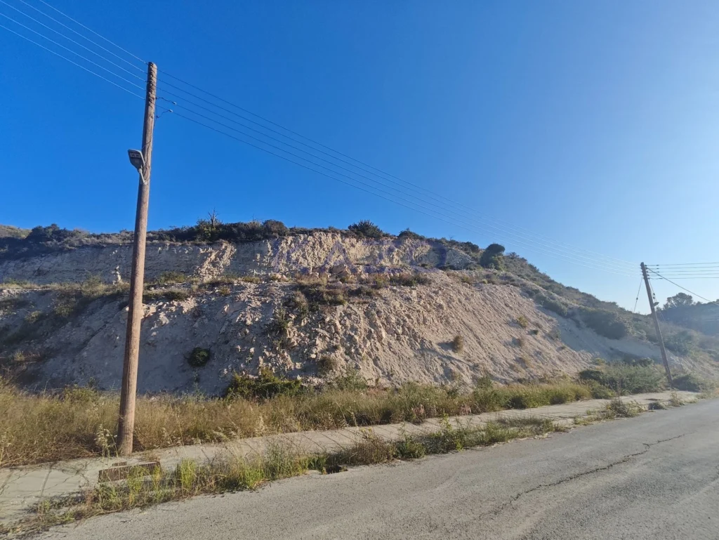 801m² Plot for Sale in Agios Tychonas, Limassol District