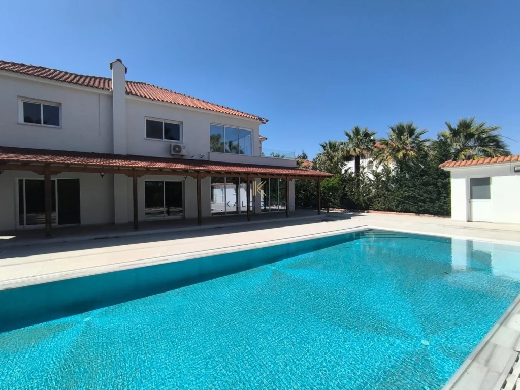 5 Bedroom House for Rent in Pervolia Larnacas