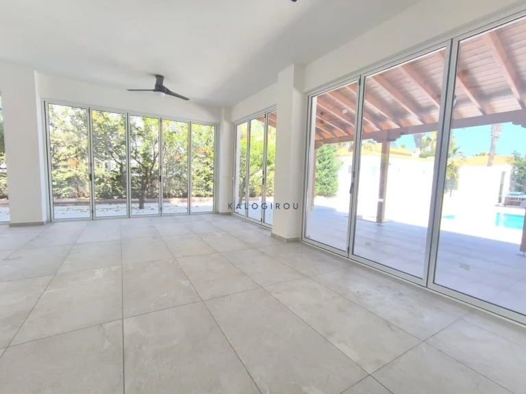 5 Bedroom House for Rent in Pervolia Larnacas