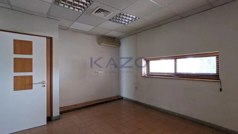 520m² Building for Sale in Agios Dometios, Nicosia District