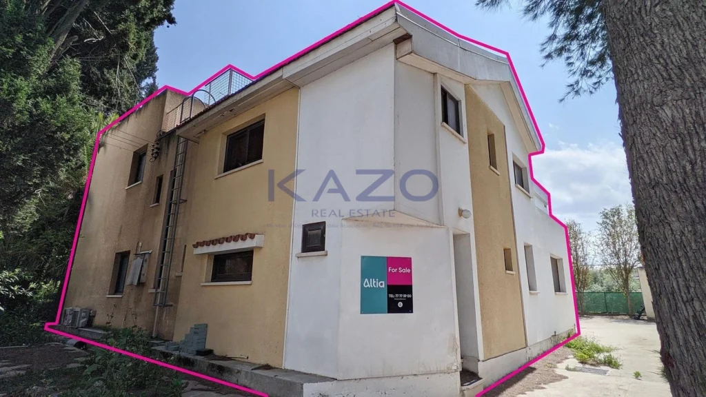 520m² Building for Sale in Agios Dometios, Nicosia District