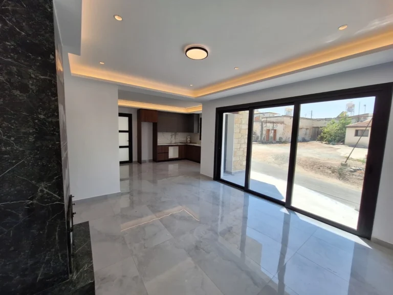 3 Bedroom House for Sale in Pyrgos Lemesou, Limassol District
