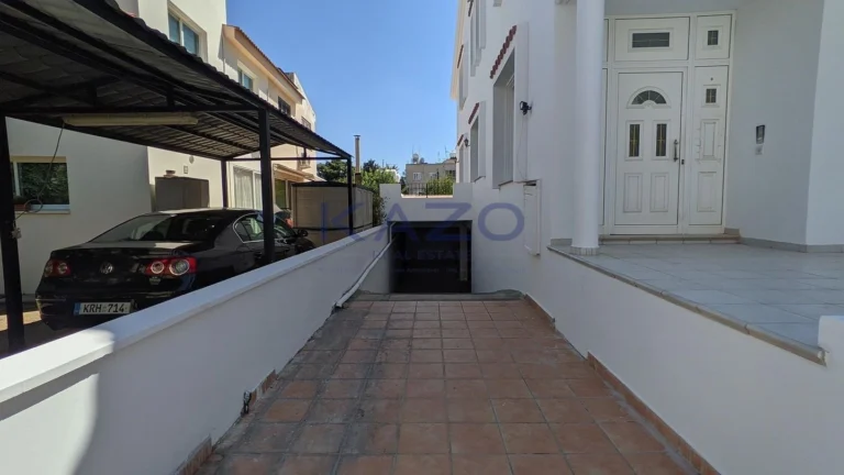 3 Bedroom House for Sale in Strovolos, Nicosia District
