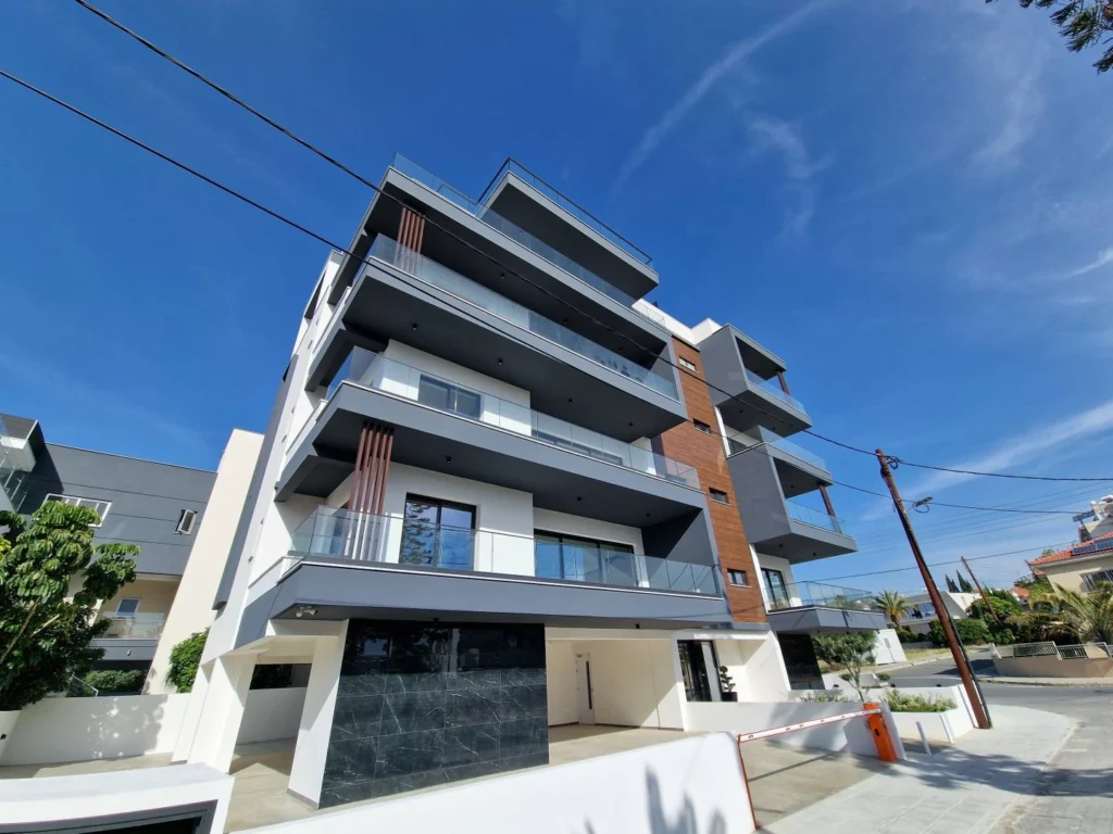 3 Bedroom Apartment for Sale in Germasogeia, Limassol District