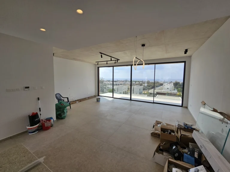 3 Bedroom House for Sale in Chlorakas, Paphos District