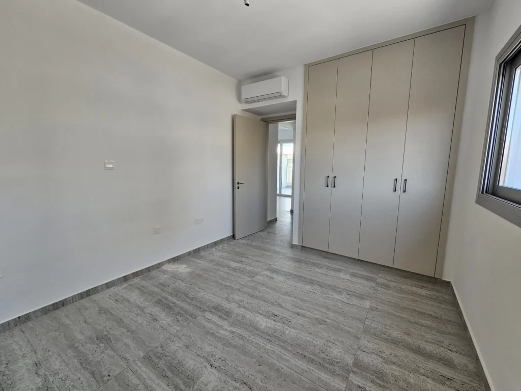 2 Bedroom Apartment for Sale in Tombs Of the Kings, Paphos District