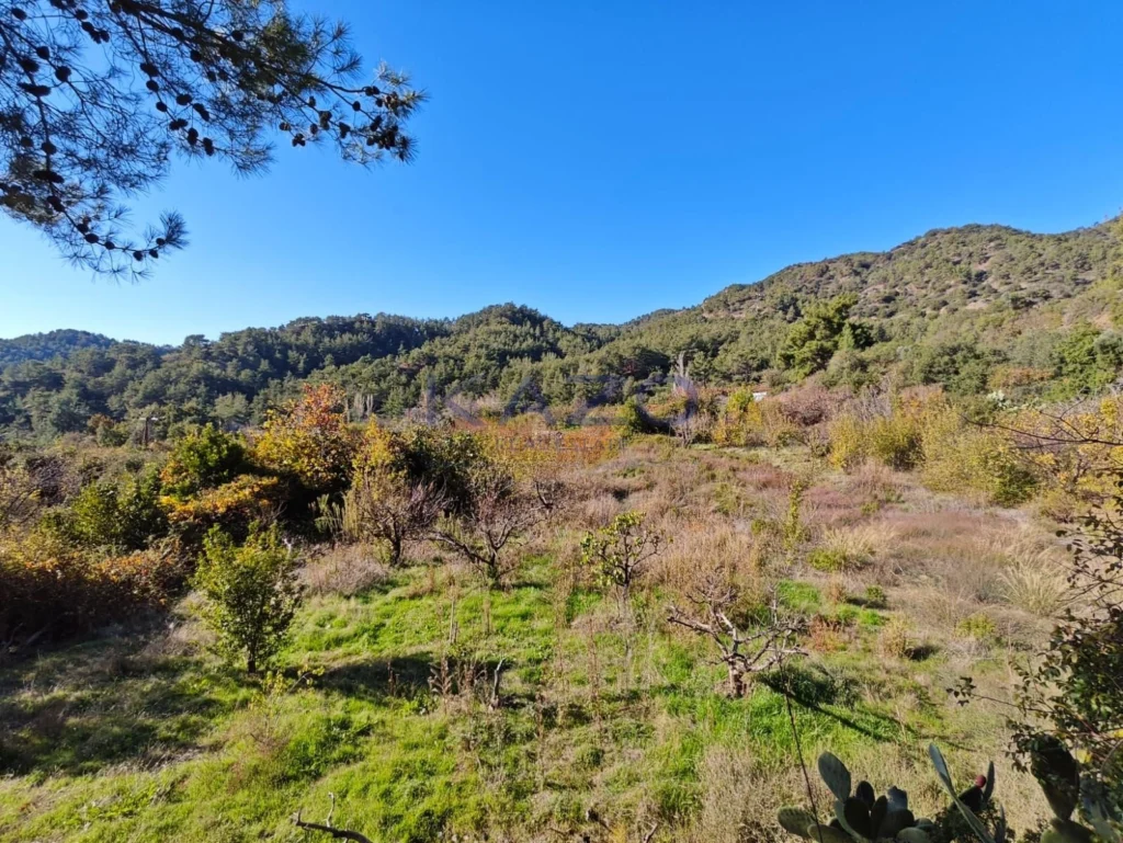 2,007m² Plot for Sale in Moniatis, Limassol District