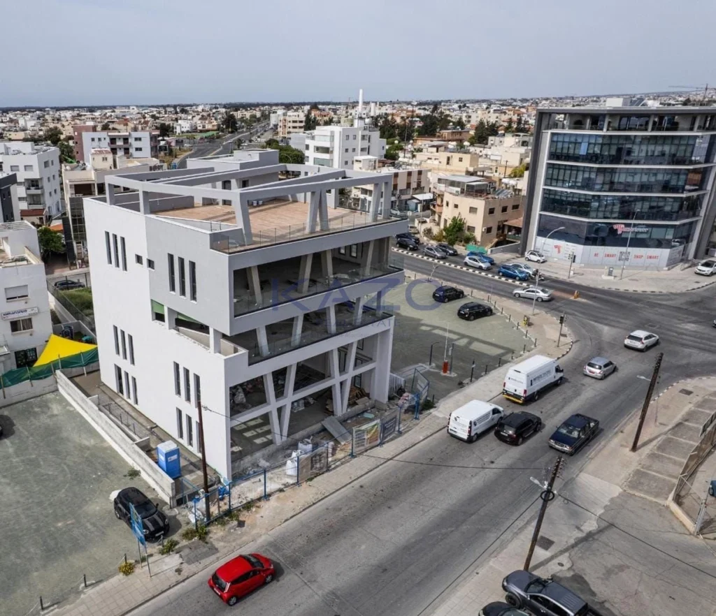 1222m² Building for Rent in Limassol District