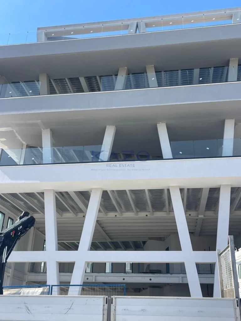 1222m² Building for Sale in Limassol District