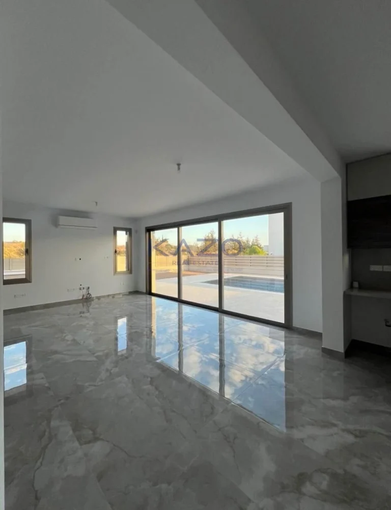 3 Bedroom House for Sale in Moni, Limassol District