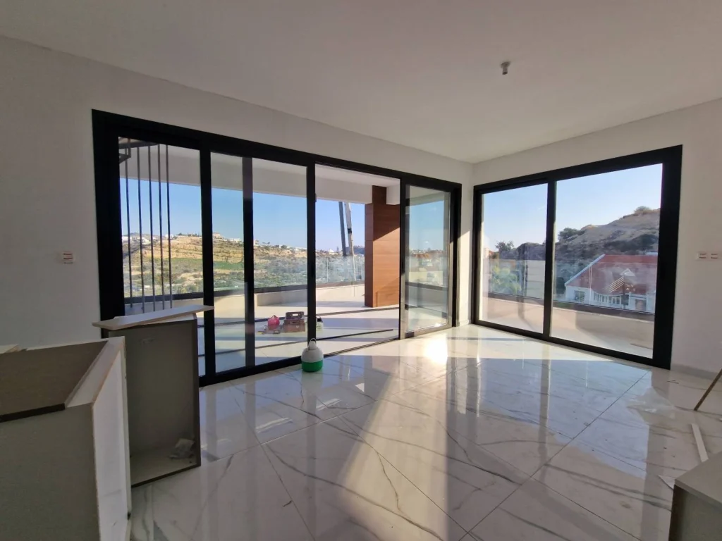 2 Bedroom Apartment for Sale in Germasogeia, Limassol District
