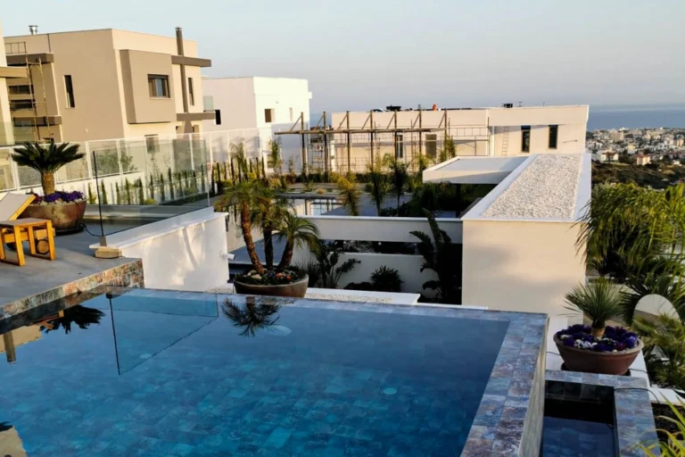 6+ Bedroom House for Sale in Paniotis, Limassol District