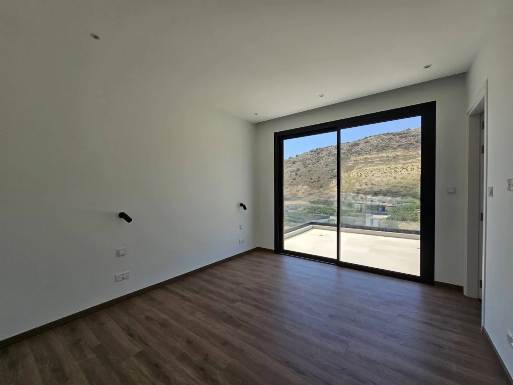 3 Bedroom House for Sale in Germasogeia, Limassol District