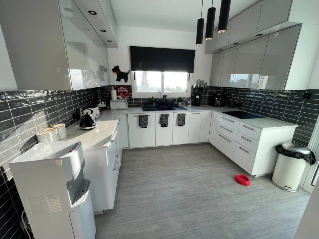4 Bedroom House for Sale in Tala, Paphos District