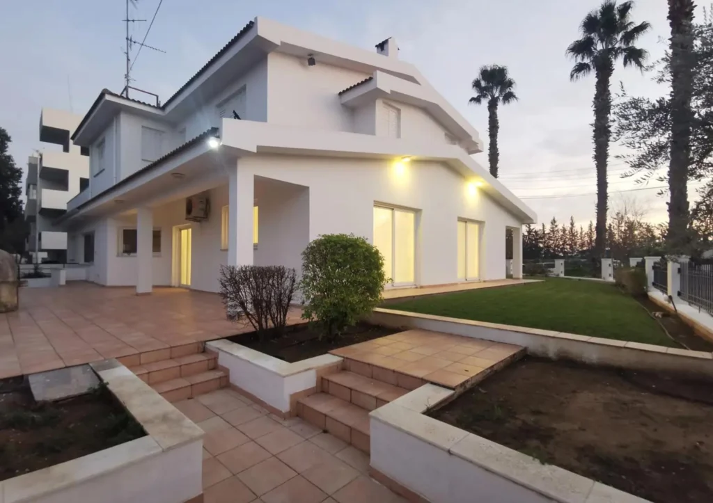 4 Bedroom House for Rent in Strovolos – Dasoupolis, Nicosia District