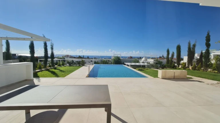 5 Bedroom House for Sale in Pegeia, Paphos District