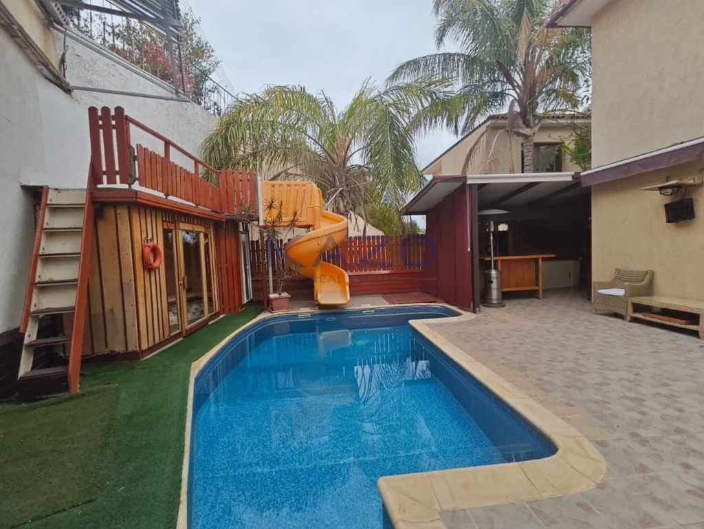 4 Bedroom House for Sale in Limassol – Agia Fyla