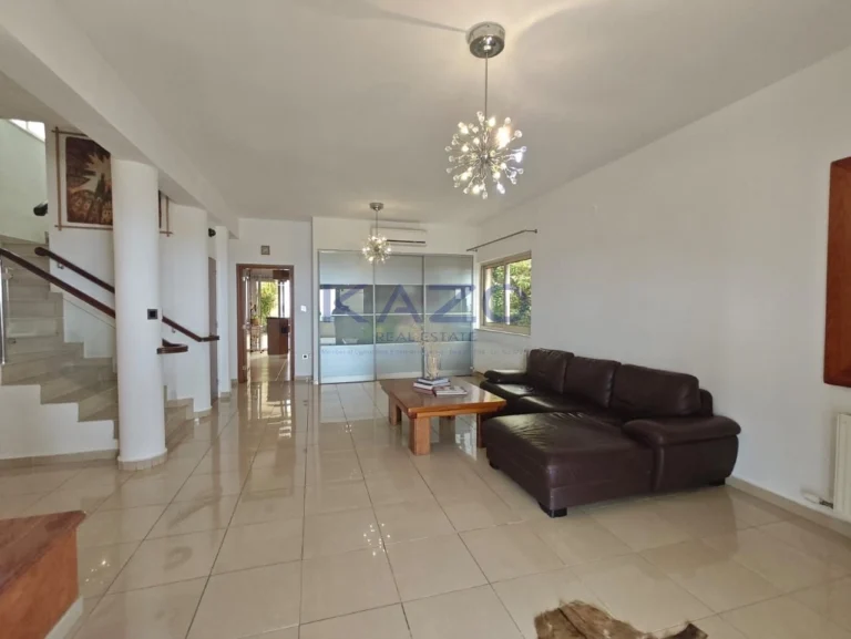 4 Bedroom House for Sale in Limassol – Agia Fyla