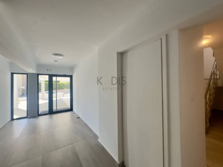 2 Bedroom Apartment for Sale in Limassol – Agios Athanasios