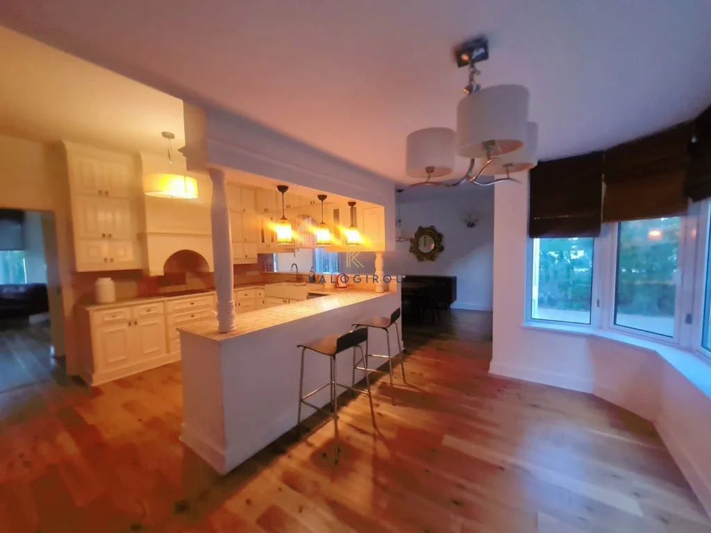 4 Bedroom House for Rent in Pervolia Larnacas