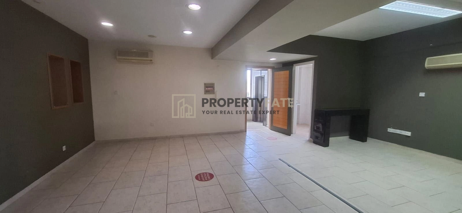 230m² Office for Rent in Limassol – Kapsalos
