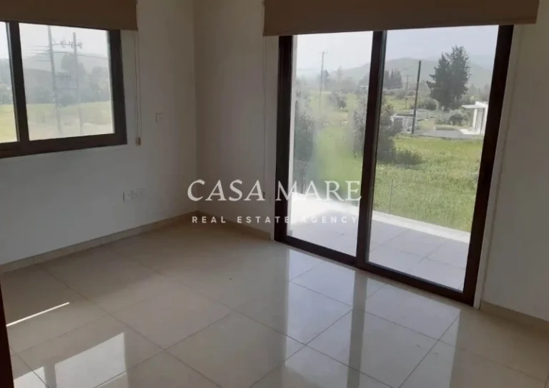 4 Bedroom House for Sale in Lympia, Nicosia District