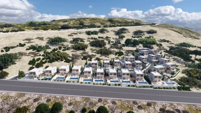 5 Bedroom House for Sale in Pegeia, Paphos District