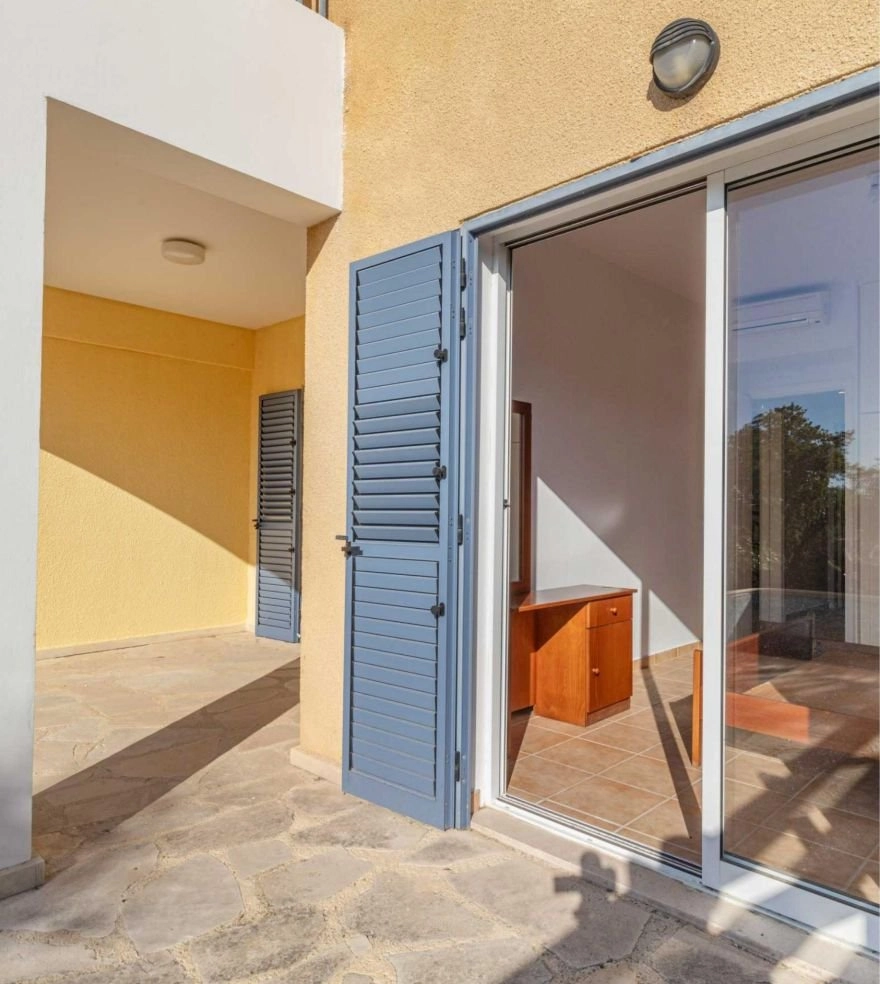 2 Bedroom Apartment for Sale in Geroskipou, Paphos District