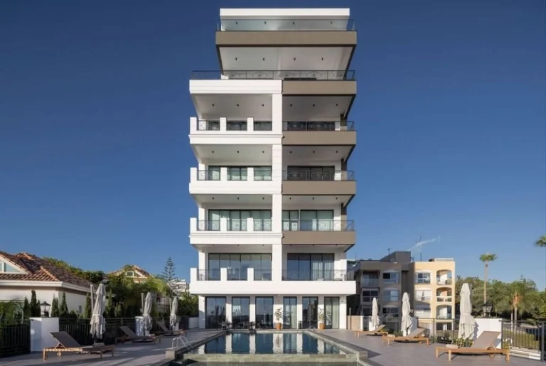 2 Bedroom Apartment for Sale in Pyrgos Lemesou, Limassol District