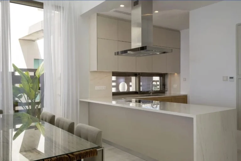 6+ Bedroom House for Sale in Kissonerga, Paphos District