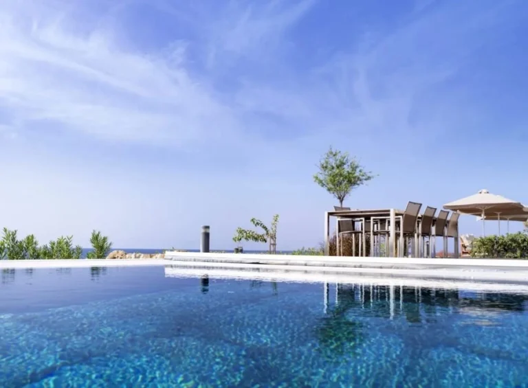 4 Bedroom House for Sale in Chlorakas, Paphos District
