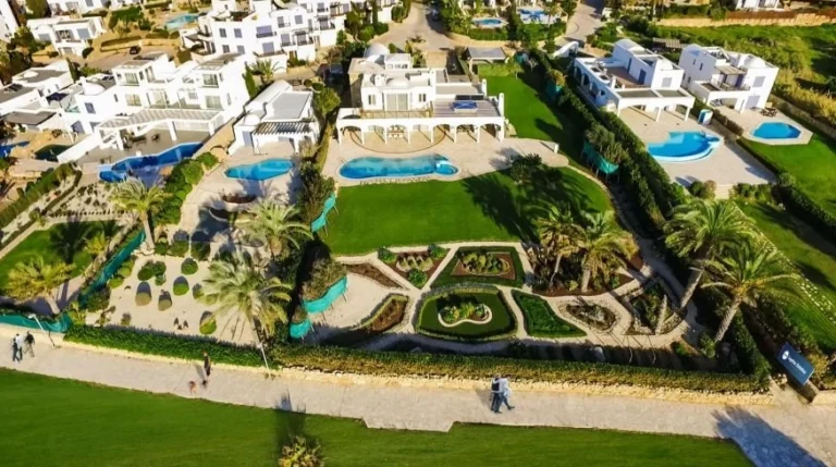 4 Bedroom House for Sale in Chlorakas, Paphos District