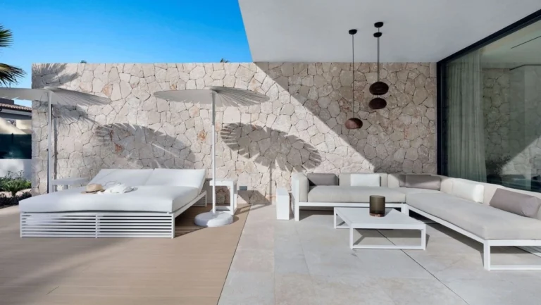 2 Bedroom House for Sale in Pissouri, Limassol District