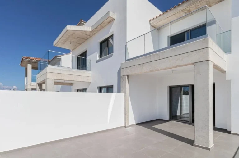 2 Bedroom Apartment for Sale in Pegeia, Paphos District