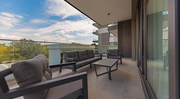 2 Bedroom Apartment for Sale in Limassol – Mesa Geitonia