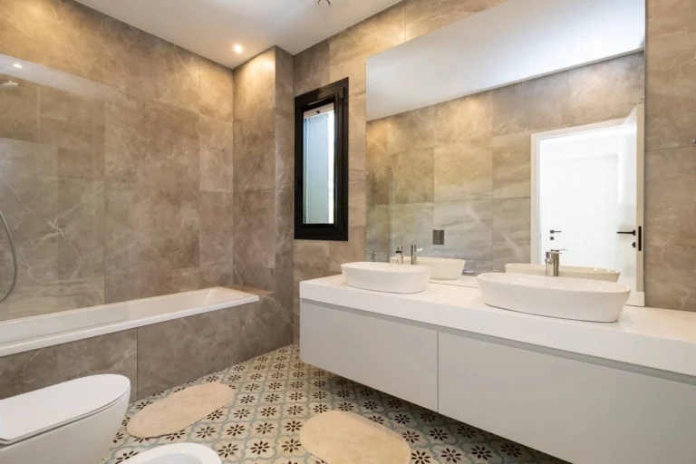 6+ Bedroom House for Sale in Souni, Limassol District