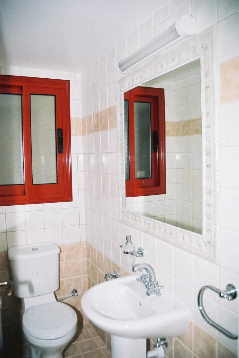 5 Bedroom House for Sale in Moniatis, Limassol District