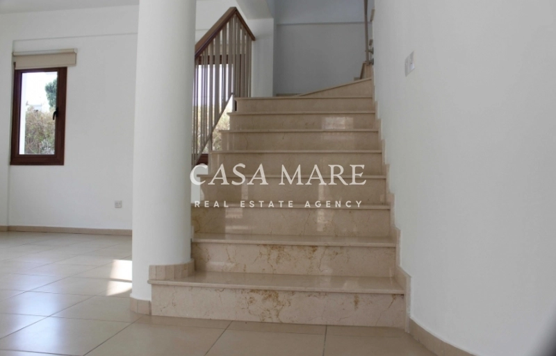 6+ Bedroom House for Sale