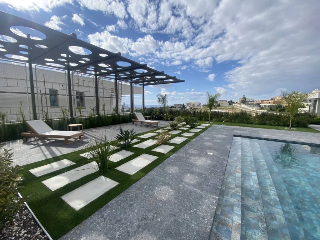 6+ Bedroom House for Sale in Germasogeia, Limassol District