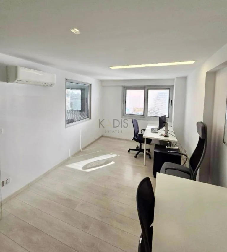 Γραφείο 138m² προς ενοικίαση στην Επαρχία Λεμεσού