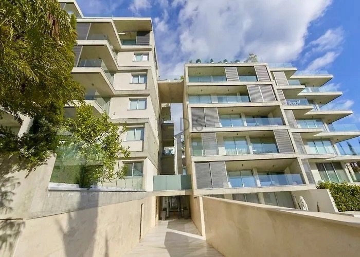 2 Bedroom Apartment for Sale in Limassol – Neapolis