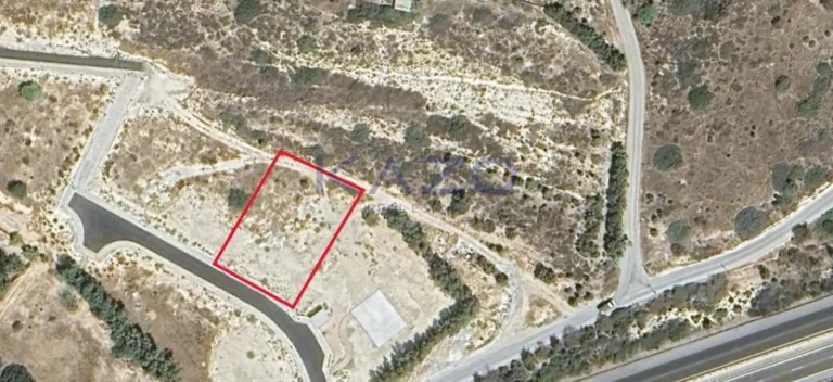 1,200m² Plot for Sale in Agios Tychonas, Limassol District