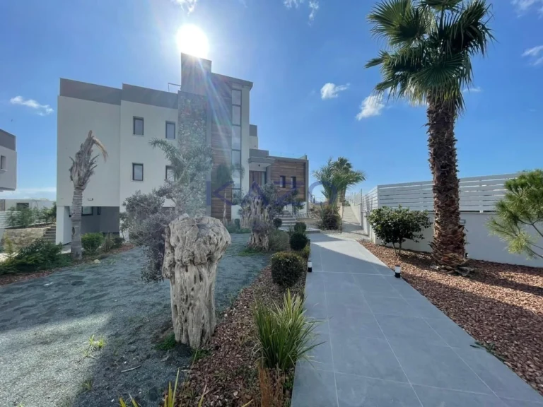 450m² House for Sale in Parekklisia, Limassol District