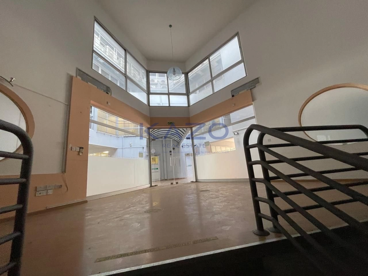530m² Office for Rent in Limassol District