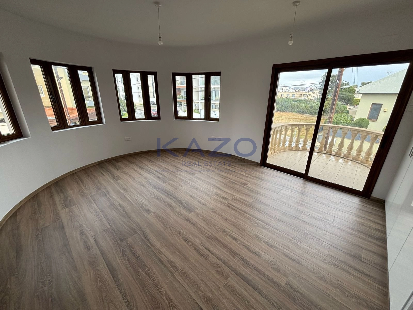 540m² Office for Rent in Limassol District